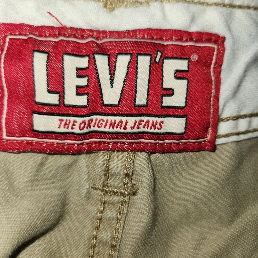 Levis‎ Dark Tan Khaki Cargo Shorts Men's Size 36 Flat Front Chino Thick